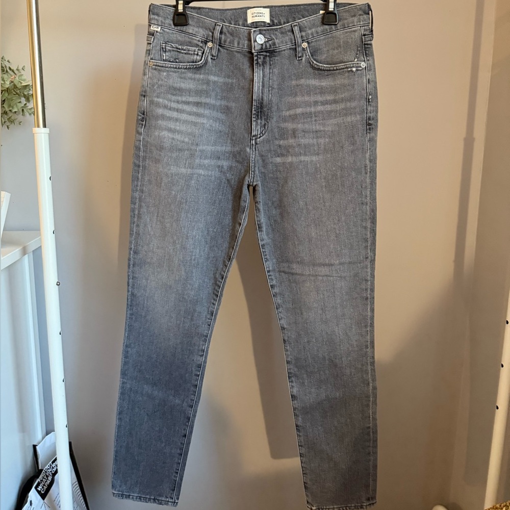 Barely Worn - Citizens of Humanity Women's Size 29 Olivia High Rise Slim Jeans